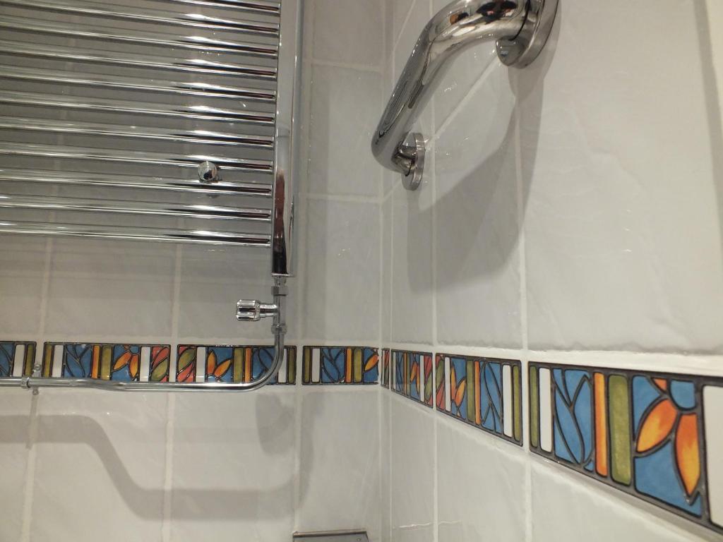 Leonardos Guest House Swansea Room photo